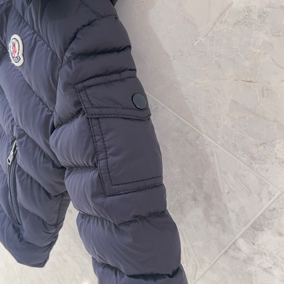 MONCLER {18-24} Puffer Coat Down Navy Blue Detachable Hood - Picture 8 of 16